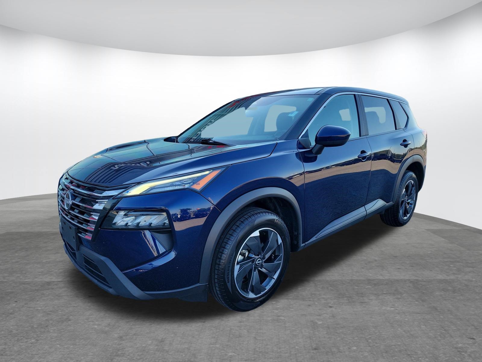 Used 2025 Nissan Rogue SV AWD/4WD image 3