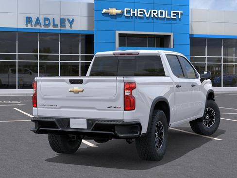 New 2026 Chevrolet Silverado 1500 ZR2 AWD/4WD image 4