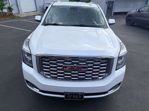 Used 2018 GMC Yukon Denali AWD/4WD image 8