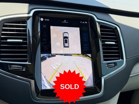 Certified 2024 Volvo XC90 T8 Ultimate AWD/4WD image 22