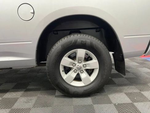 Used 2018 RAM 1500 Express AWD/4WD image 24