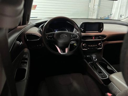 Used 2019 Hyundai Santa Fe SE FWD image 18
