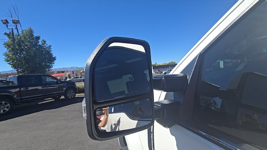 Used 2021 Ford F450 Platinum w/ FX4 Off-Road Package AWD/4WD image 35