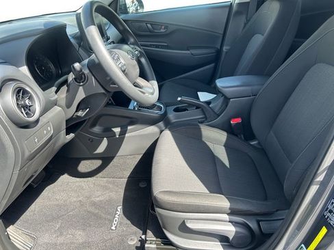 Used 2022 Hyundai Kona SEL image 10