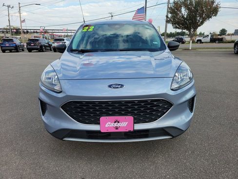 Used 2022 Ford Escape SE image 11