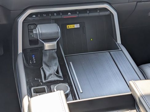 Used 2023 Toyota Sequoia Platinum AWD/4WD image 14