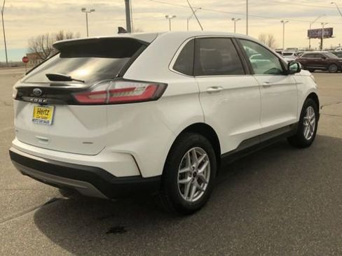 Used 2024 Ford Edge SEL w/ Convenience Package image 8