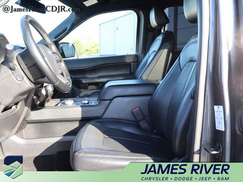 Used 2021 Ford Expedition Max Limited AWD/4WD image 24