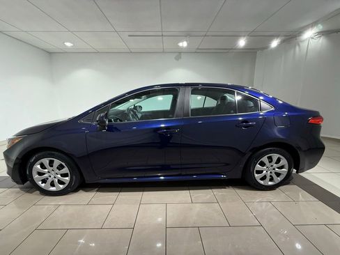 Certified 2023 Toyota Corolla LE image 2