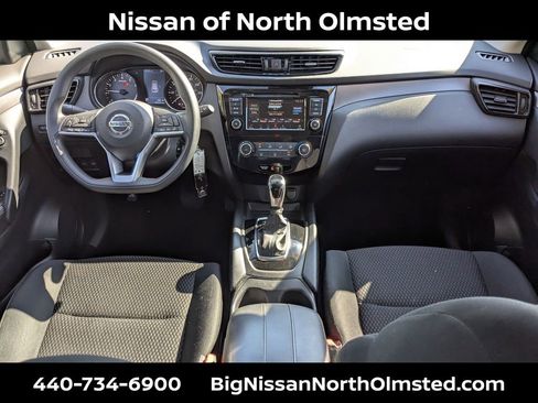 Certified 2022 Nissan Rogue Sport S image 21