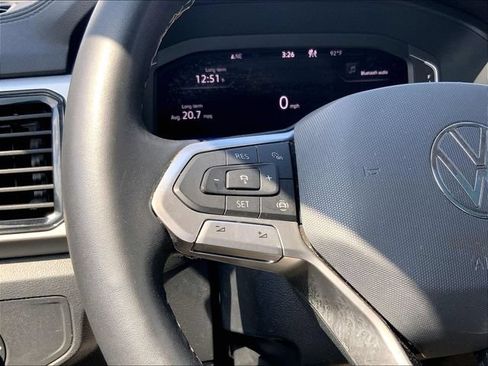 Used 2022 Volkswagen Atlas SE AWD/4WD image 13