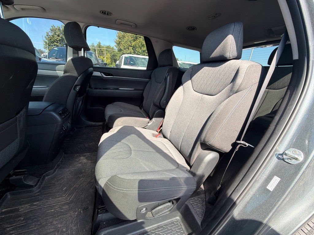 Used 2022 Hyundai Palisade SEL w/ Convenience Package AWD/4WD image 7