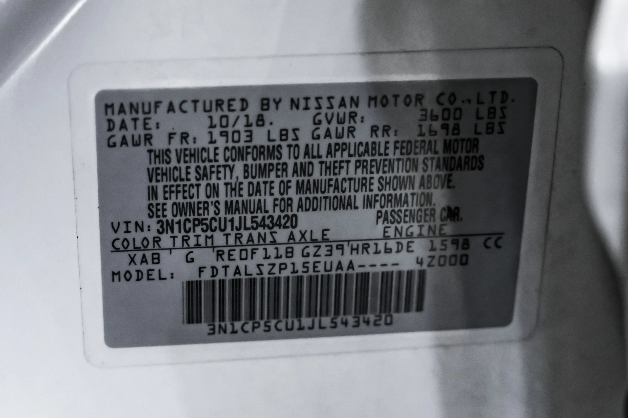 Used 2018 Nissan Kicks SV FWD image 48