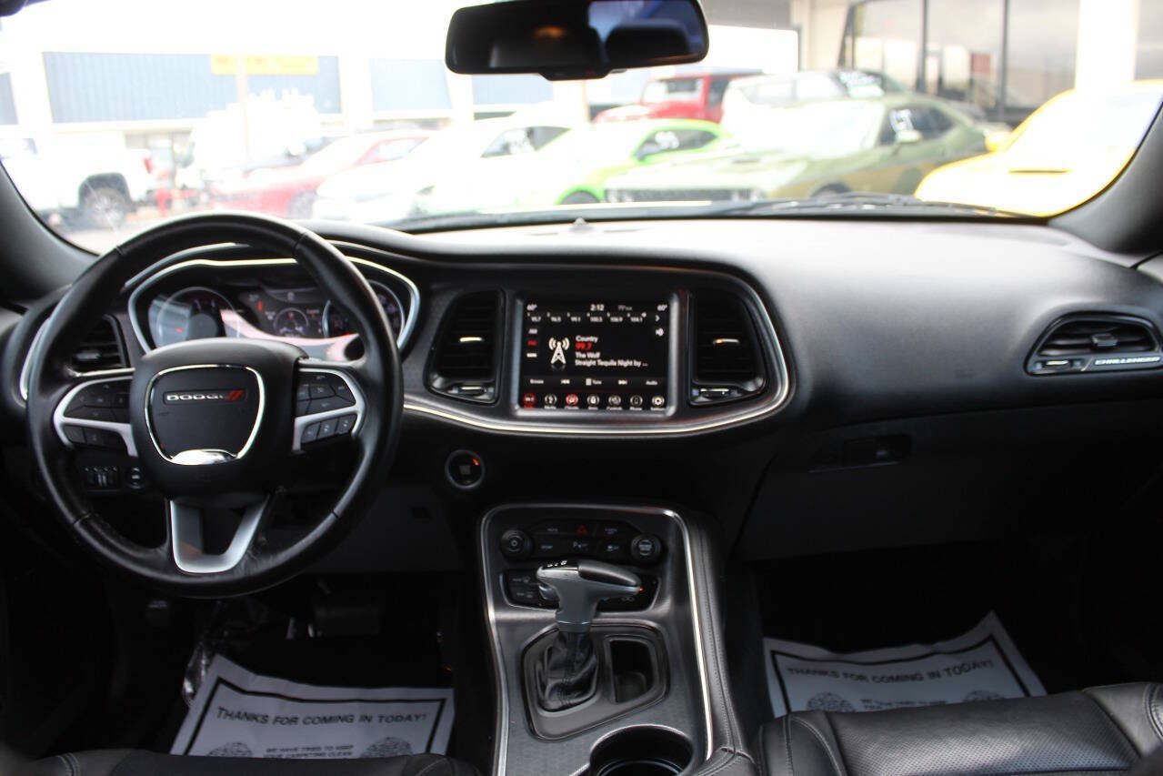 Used 2018 Dodge Challenger SXT Plus RWD image 15