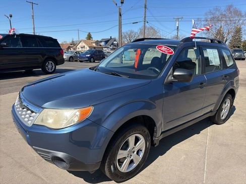 Used 2012 Subaru Forester 2.5X w/ Popular Pkg 3 image 4