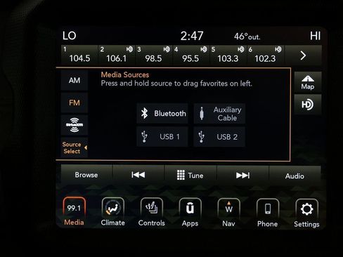 Used 2022 Jeep Wrangler Unlimited Sahara image 25