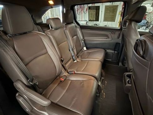Used 2018 Honda Odyssey EX-L image 26