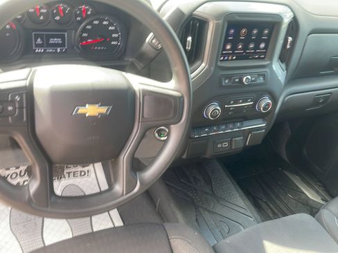 Used 2024 Chevrolet Silverado 1500 Custom AWD/4WD image 17