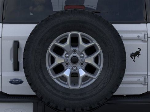 New 2025 Ford Bronco Badlands image 24