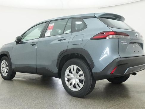 New 2026 Toyota Corolla Cross L FWD image 21