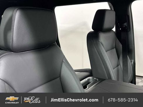 New 2026 Chevrolet Suburban LT w/ Comfort Package image 55