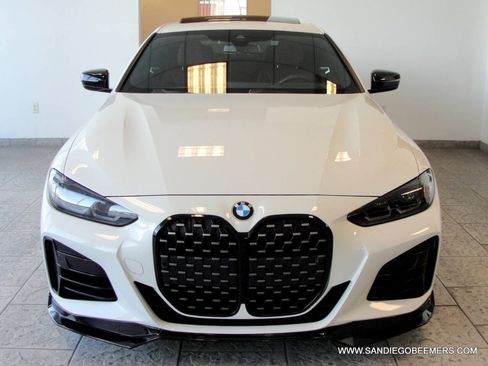 Used 2024 BMW M440i Coupe w/ Premium Package RWD image 27