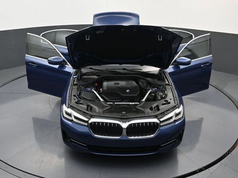 Used 2022 BMW 530i xDrive w/ Convenience Package image 37