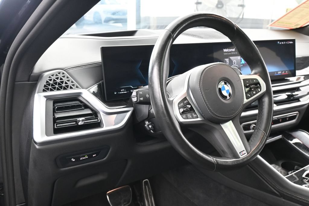 Used 2026 BMW X6 xDrive40i AWD/4WD image 16