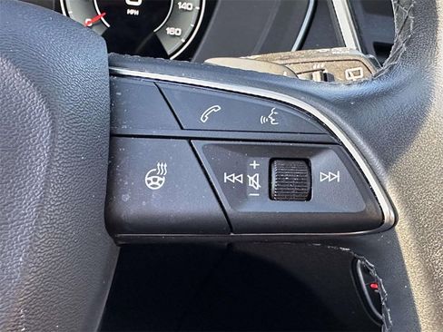 Used 2022 Audi Q5 2.0T Premium Plus w/ Premium Plus Package image 23