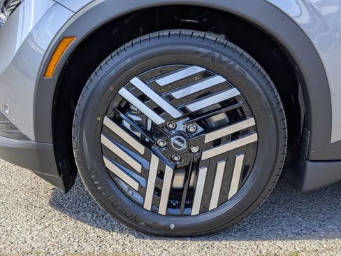 New 2026 Nissan Leaf SV+ image 9