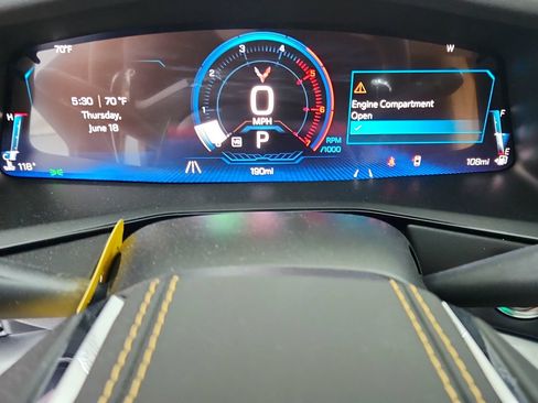 Used 2026 Chevrolet Corvette Stingray Preferred Cpe w/ 2LT RWD image 20