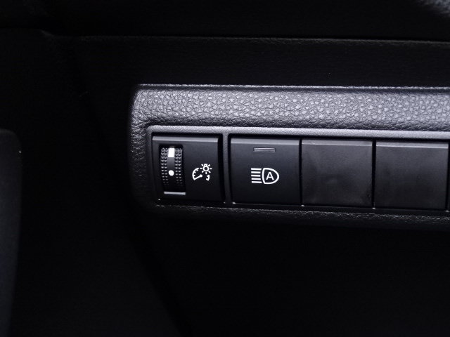 New 2027 Toyota Corolla LE FWD image 30