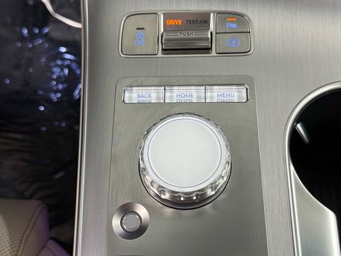 Used 2026 Genesis GV70 2.5T Select image 26