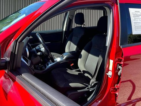 Used 2020 Dodge Journey SE w/ SE Popular Equipment Group FWD image 27