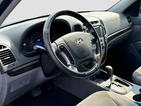 Used 2010 Hyundai Santa Fe SE w/ Premium Pkg 3 FWD image 3