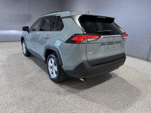 Used 2019 Toyota RAV4 XLE w/ Convenience Package AWD/4WD image 6