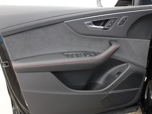 New 2026 Audi SQ8 Prestige AWD/4WD image 17