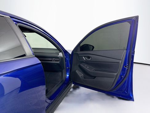 Used 2024 Honda Accord Sport image 31