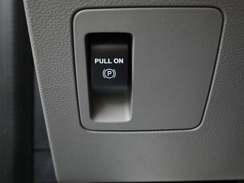 Certified 2020 Ford F150 XLT AWD/4WD image 9