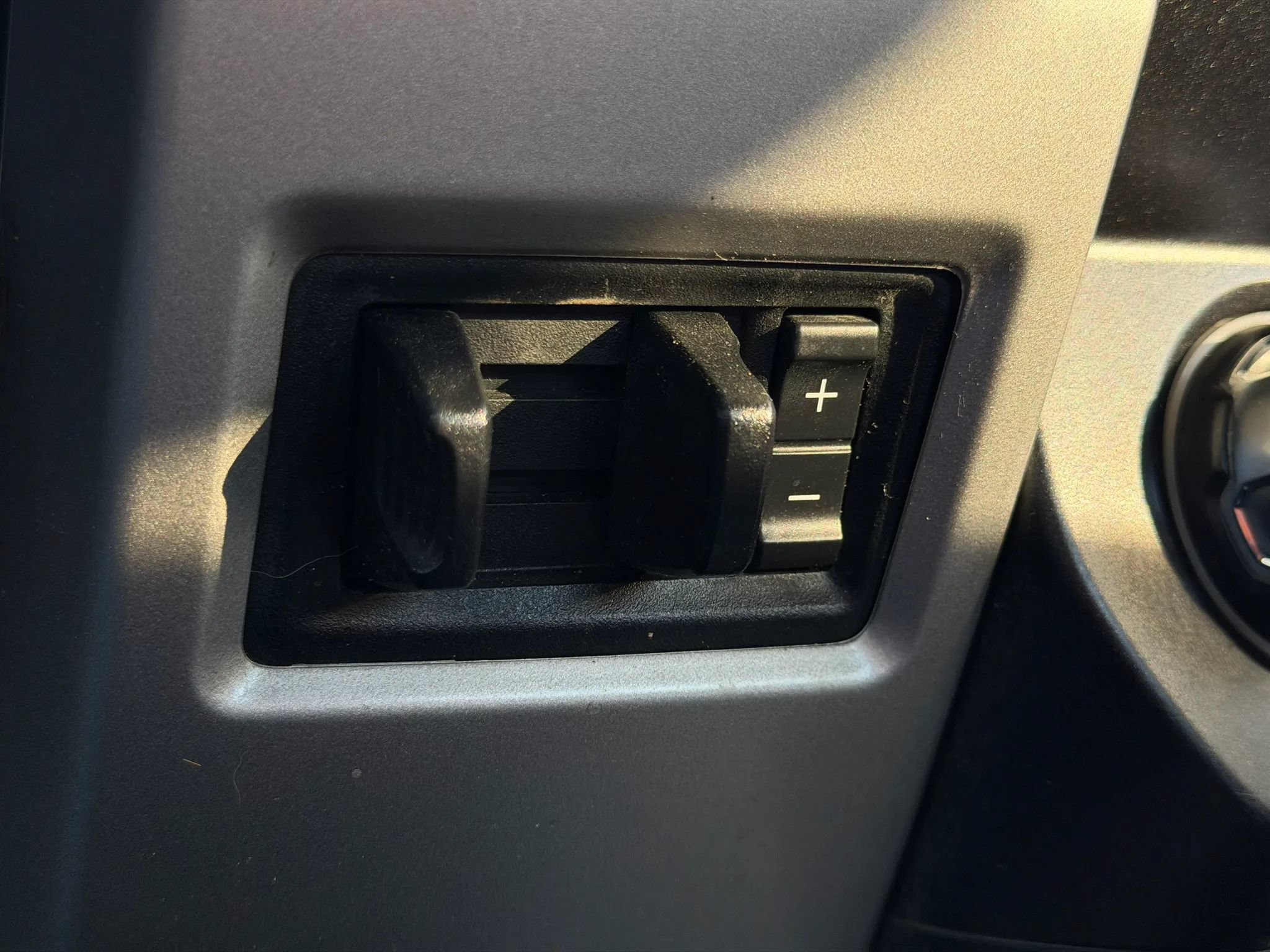 Used 2021 Ford F250 Lariat AWD/4WD image 36