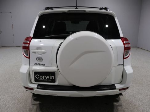 Used 2011 Toyota RAV4 4WD w/ Upgrade Value Pkg image 3