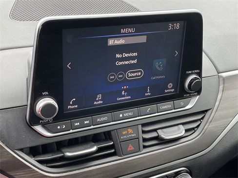 Used 2023 Nissan Altima 2.5 SV image 16