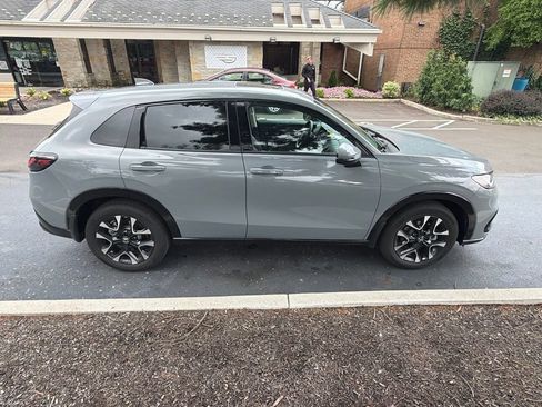 Used 2026 Honda HR-V EX-L image 6