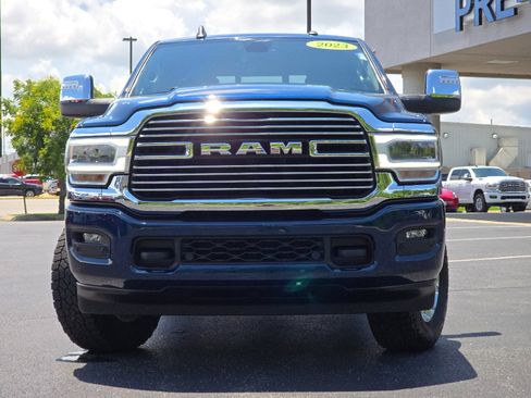 Used 2023 RAM 2500 Laramie AWD/4WD image 5