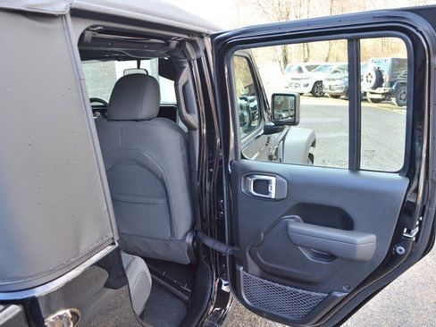 New 2026 Jeep Gladiator Sport image 29