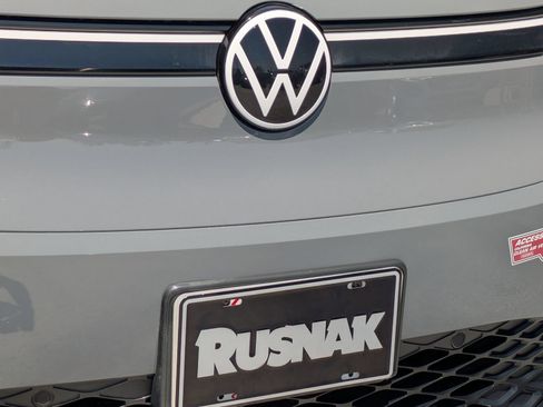 Used 2023 Volkswagen ID.4 Pro RWD image 24