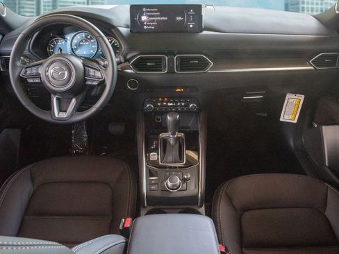 Used 2025 MAZDA CX-5 Signature image 8