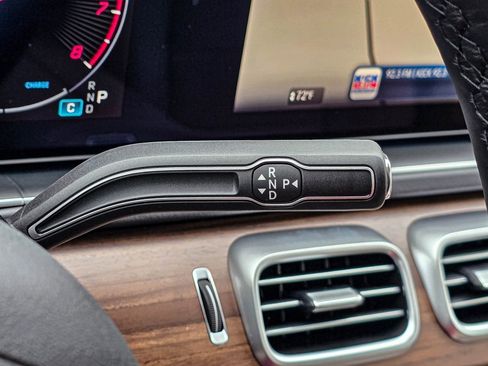 New 2026 Mercedes-Benz GLS 450 4MATIC image 25