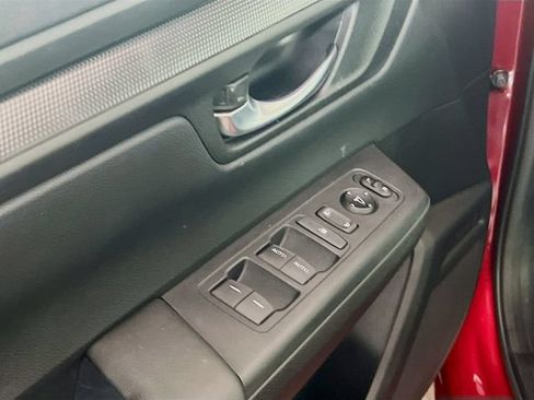 Certified 2025 Honda CR-V EX image 15