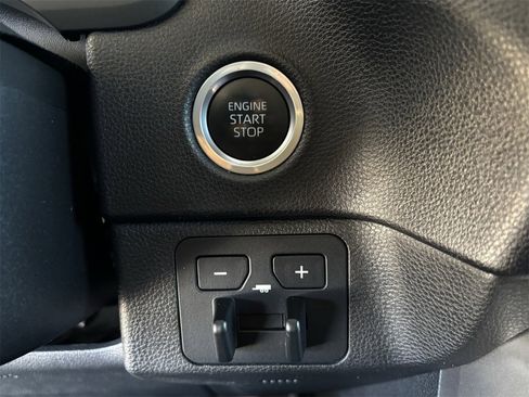 Used 2022 Toyota Tundra SR5 image 15